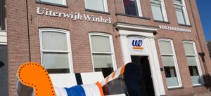 paardenartspro Pand-Uiterwijk-Winkel-Verzekeringen-BV_s-300x137